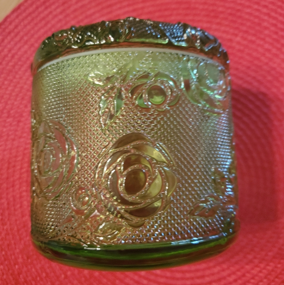 Crystal glass jar with lid